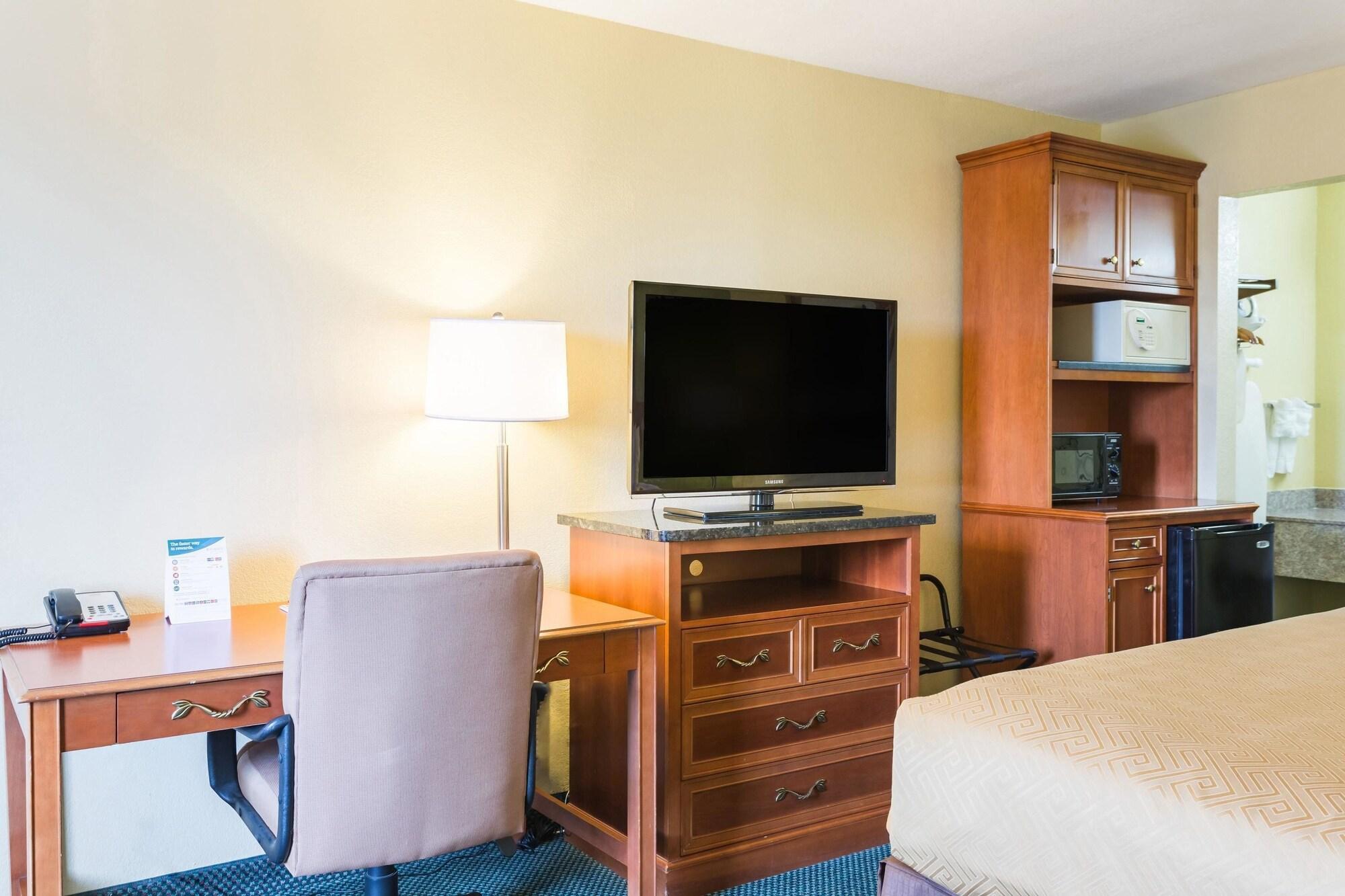 Econo Lodge White Pine Morristown I-81 & I-40 Split Exterior foto