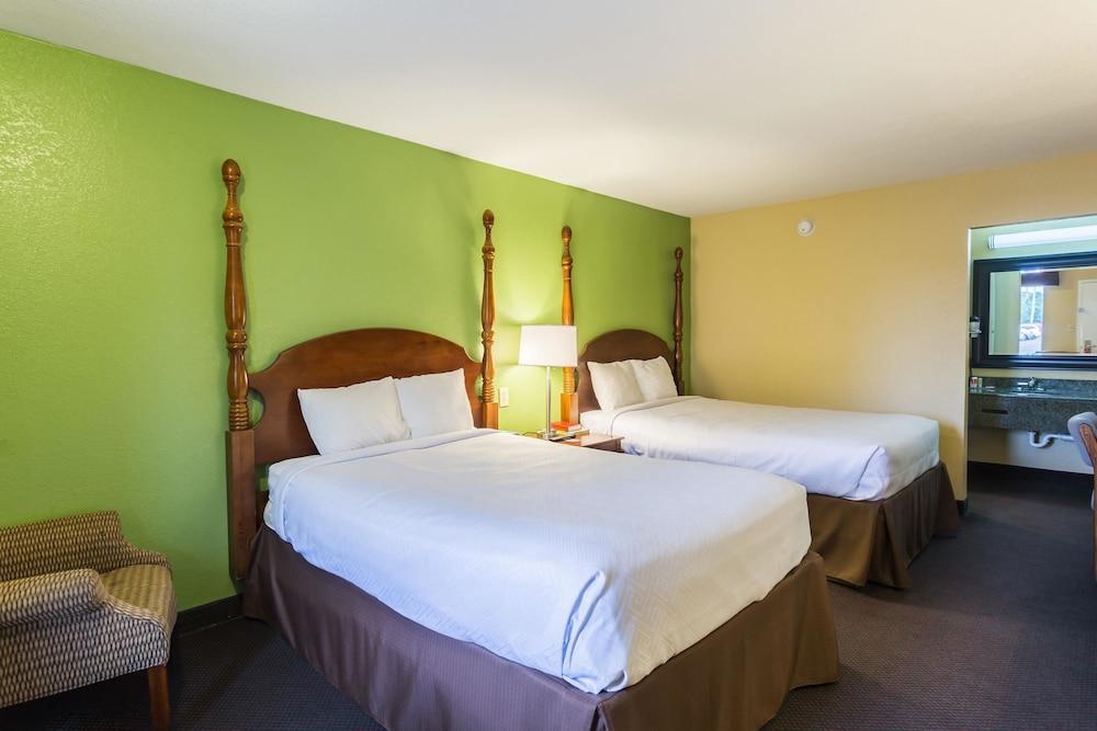 Econo Lodge White Pine Morristown I-81 & I-40 Split Exterior foto