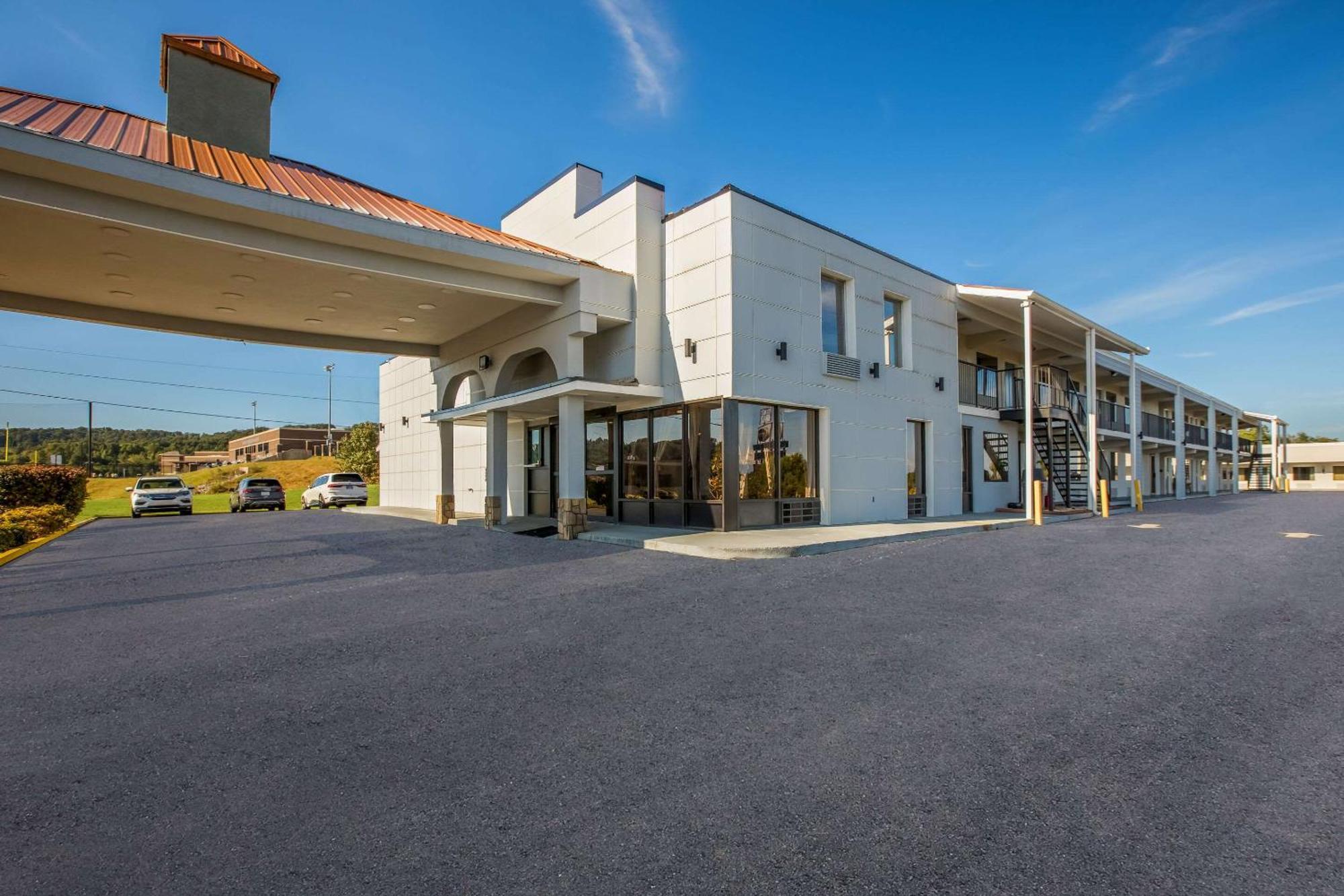 Econo Lodge White Pine Morristown I-81 & I-40 Split Exterior foto